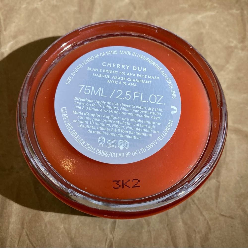 Fenty mask - Picture 2 of 3